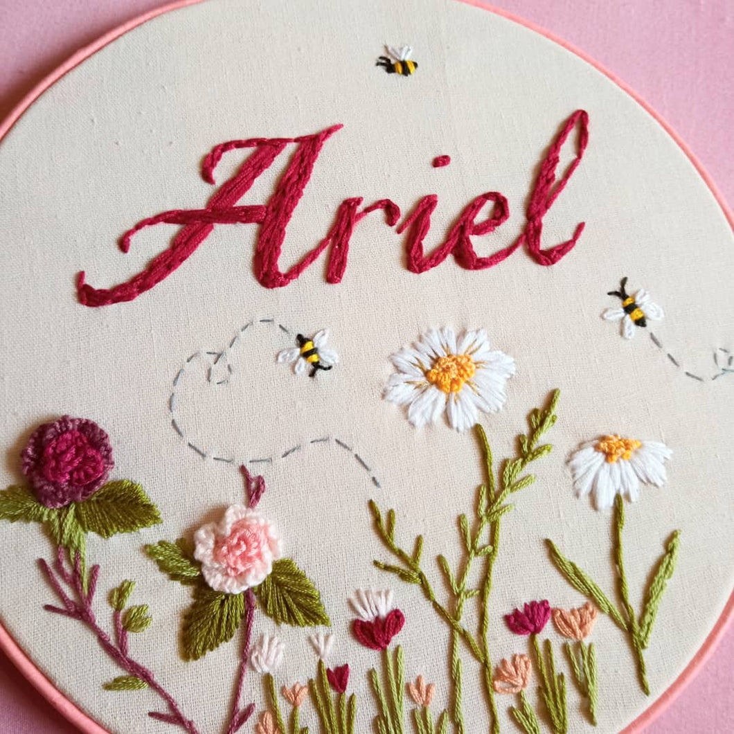 Bees, Roses & Daisies Personalised Name Hoop